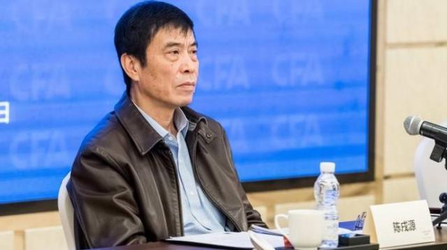 开云-王勤伯:中国足球的“自我加坏”死结